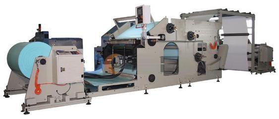 中心表面卷曲分條機的機臺設(shè)置